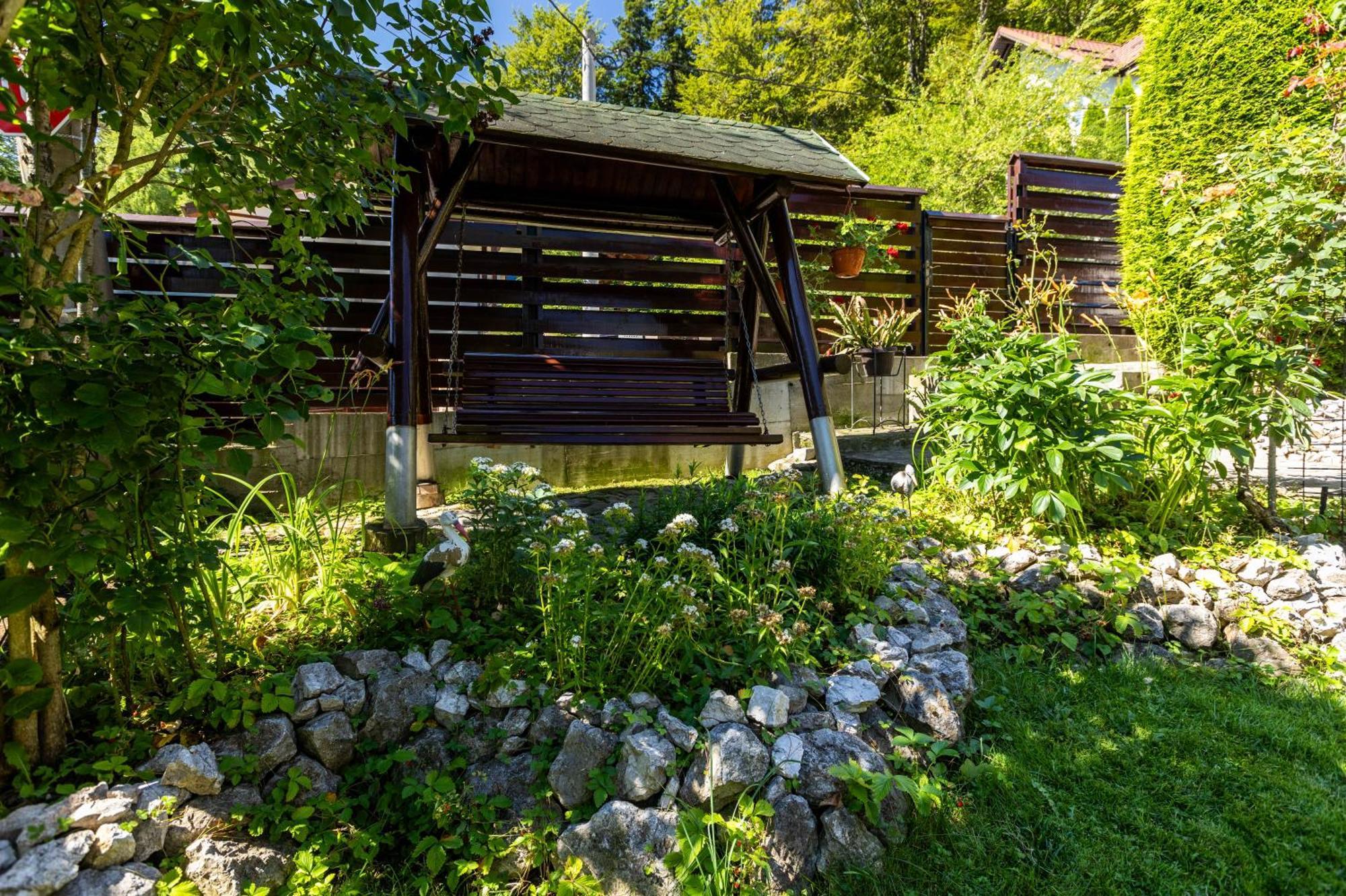 Villa Falco Bianco Busteni Bagian luar foto